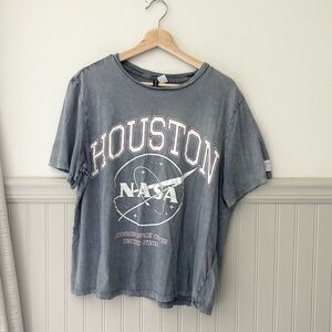 H&M Divided Size Large Gray Houston NASA Graphic Cotton Tee